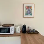 Cosy Vue à 50 M De La - Refait à Neuf Et Climatisé * Le Pradet