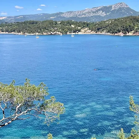 شقة Cosy Vue A 50 M De La - Refait A Neuf Et Climatise *